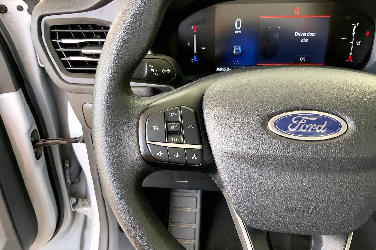 Used 2025 Ford Escape Active FWD image 24
