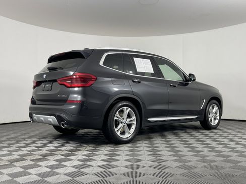 Used 2021 BMW X3 xDrive30e image 17