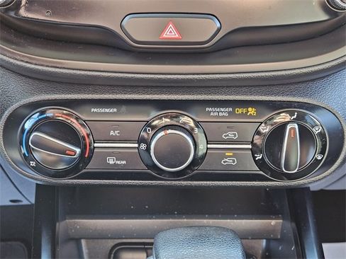 Used 2022 Kia Soul LX w/ Technology Package image 22