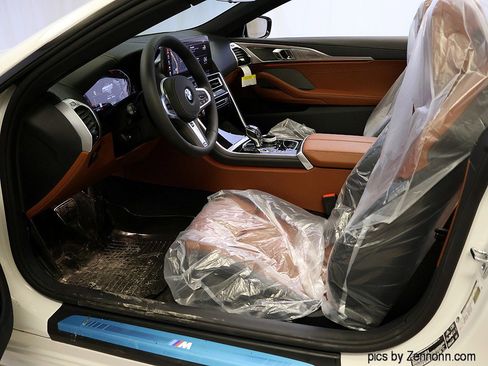 New 2026 BMW 840i xDrive Convertible w/ Comfort Seating Package image 12