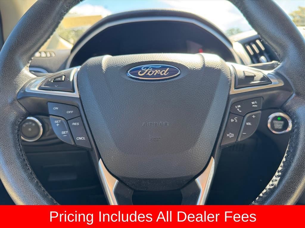 Used 2015 Ford Edge SEL w/ Equipment Group 201A FWD image 18
