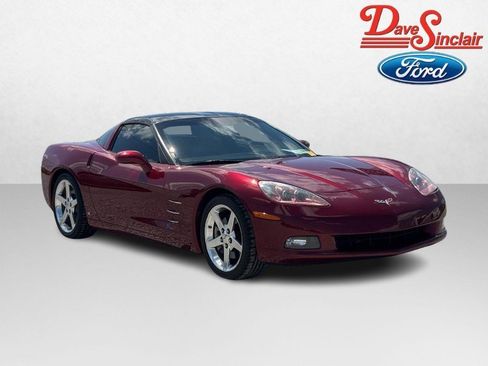 Used 2006 Chevrolet Corvette Coupe w/ Preferred Equipment Group RWD image 4