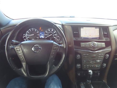 Used 2020 Nissan Armada Platinum w/ Platinum Reserve Package image 22