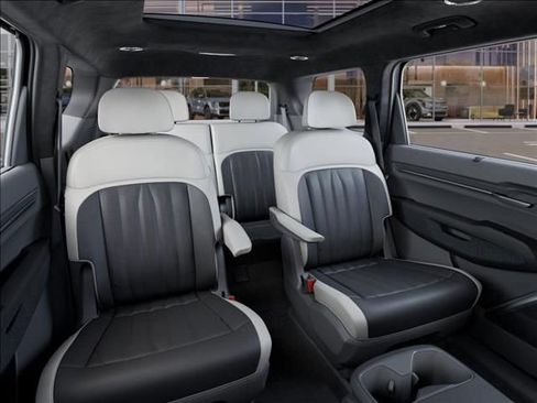 Used 2026 Kia EV9 GT-Line image 16