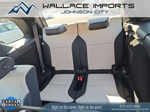 Used 2023 Land Rover Discovery HSE R-Dynamic image 34