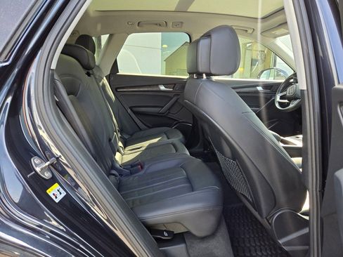 Used 2019 Audi Q5 2.0T Premium w/ Convenience Package image 11