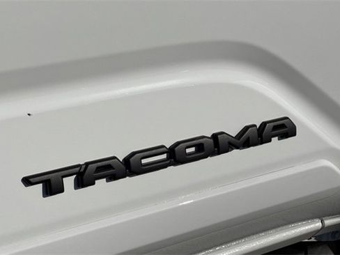 Used 2025 Toyota Tacoma SR5 image 49