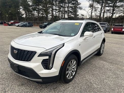 Used 2023 Cadillac XT4 Premium Luxury w/ Technology Package image 1