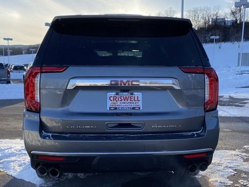 Used 2021 GMC Yukon Denali w/ Denali Premium Package image 4