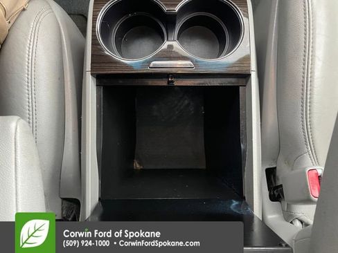 Used 2015 Toyota Sienna XLE image 35