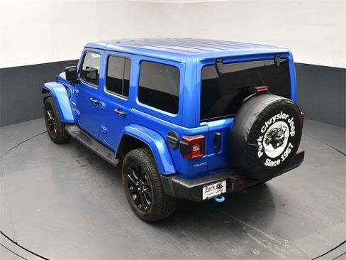 Used 2023 Jeep Wrangler Unlimited Sahara image 16