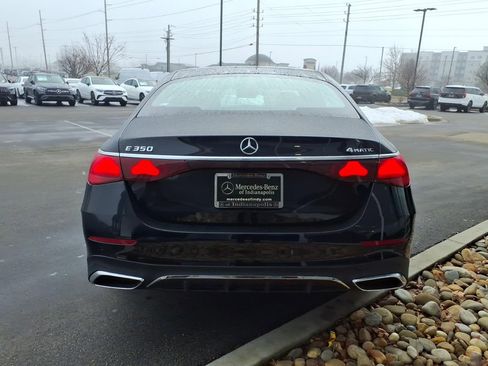 New 2026 Mercedes-Benz E 350 4MATIC Sedan image 5
