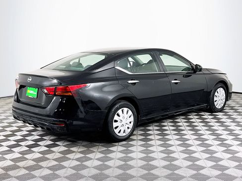 Used 2023 Nissan Altima 2.5 S FWD image 10