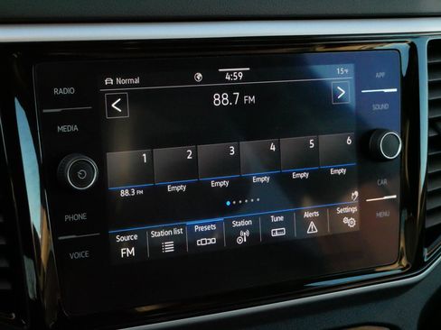 Certified 2022 Volkswagen Atlas SE image 22