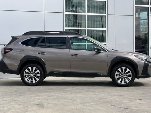 Used 2024 Subaru Outback Limited XT image 3
