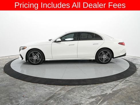 Used 2024 Mercedes-Benz E 350 4MATIC Sedan image 11