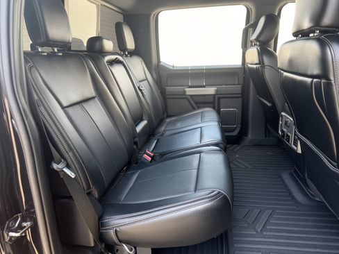 Used 2020 Ford F250 Lariat w/ Lariat Value Package AWD/4WD image 29
