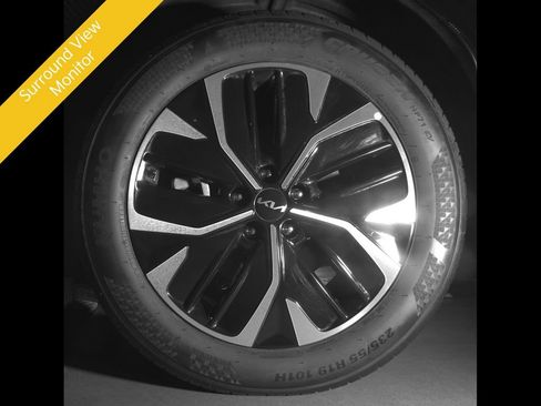 Certified 2024 Kia EV6 Wind w/ Wind Technology Package AWD/4WD image 14