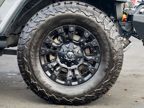 Used 2021 Jeep Gladiator Mojave image 7