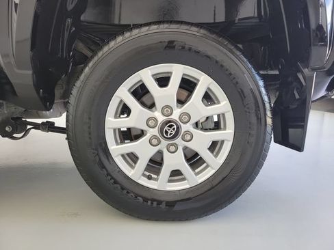 Used 2024 Toyota Tacoma SR RWD image 10