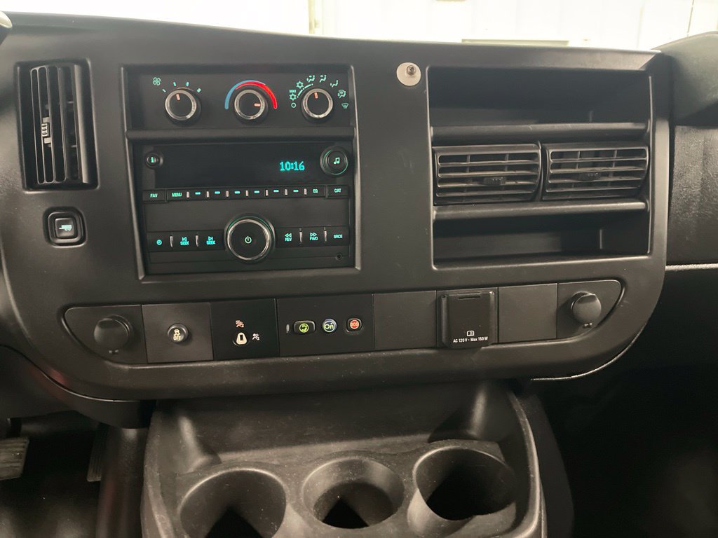 Used 2019 GMC Savana 2500 Extended w/ Driver Convenience Package RWD image 24