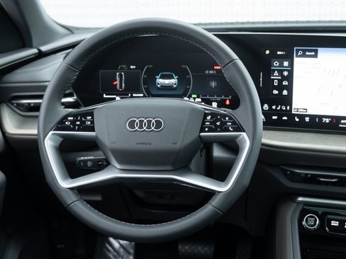 New 2025 Audi Q5 Premium Plus image 9
