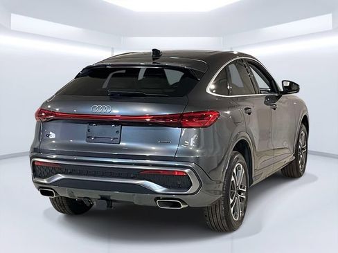 Used 2025 Audi Q5 Premium Plus AWD/4WD image 7