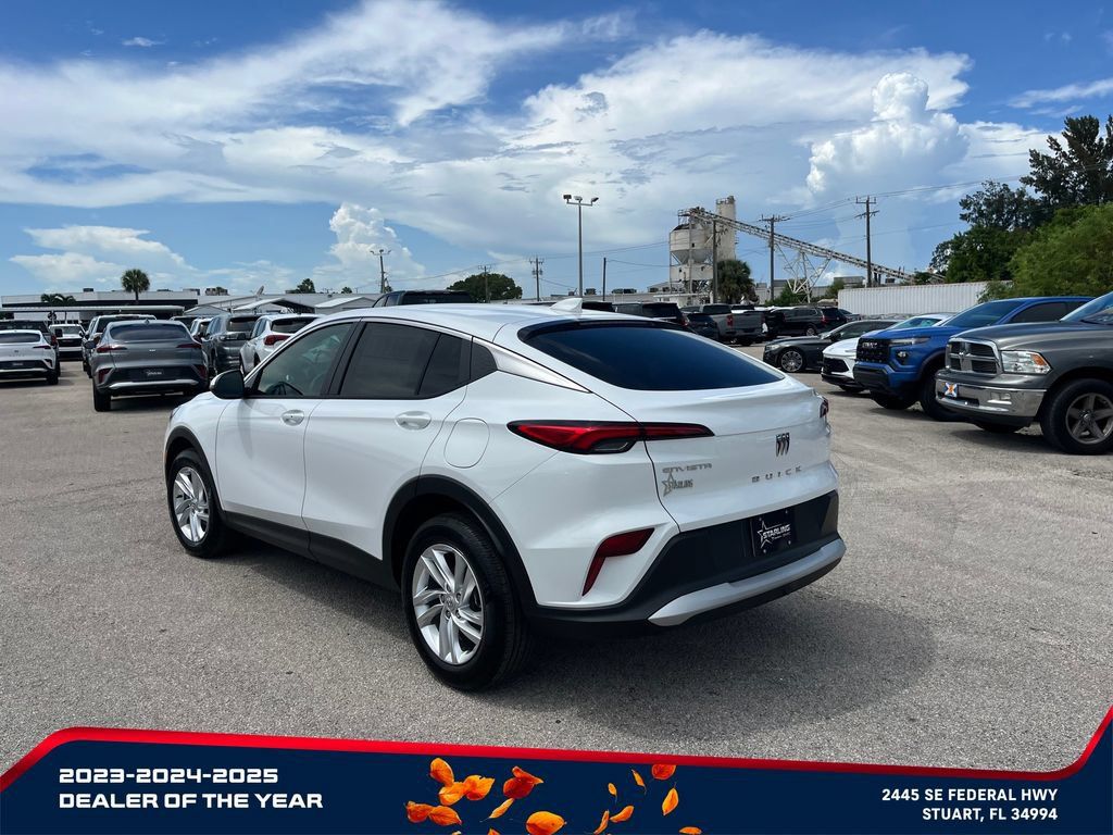 New 2026 Buick Envista Sport Touring w/ Convenience I Package FWD image 5