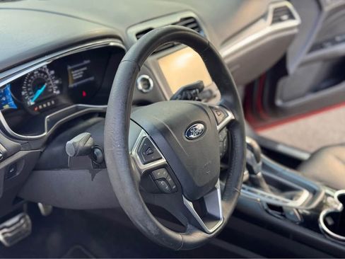 Used 2014 Ford Fusion Titanium image 13