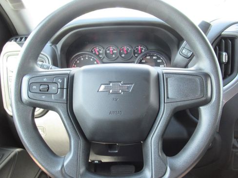 Used 2024 Chevrolet Silverado 1500 Custom Trail Boss w/ LPO, Dark Essentials Package AWD/4WD image 24