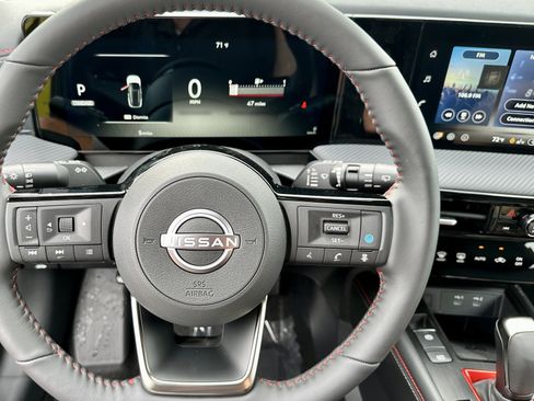 New 2026 Nissan Kicks SR AWD/4WD image 20