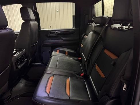 Used 2024 GMC Sierra 2500 AT4 w/ Technology Package AWD/4WD image 19