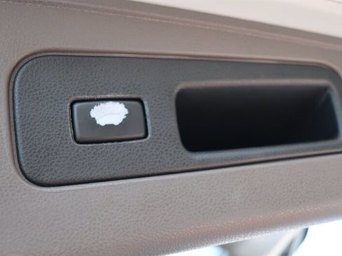 Used 2015 Honda Odyssey EX-L image 39