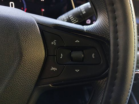 Used 2025 Chevrolet TrailBlazer LS w/ LS Confidence Package image 18