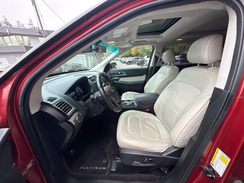 Used 2016 Ford Explorer Platinum AWD/4WD image 15
