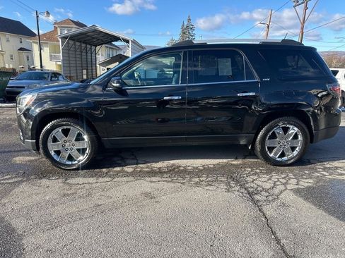 Used 2017 GMC Acadia Limited SLT AWD/4WD image 3