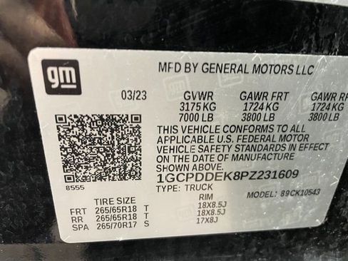 Used 2023 Chevrolet Silverado 1500 LT AWD/4WD image 26