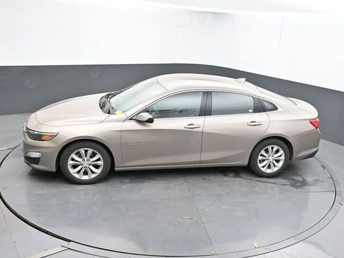 Used 2023 Chevrolet Malibu LT FWD image 16