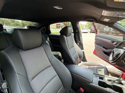 Used 2018 Honda Accord Sport image 47