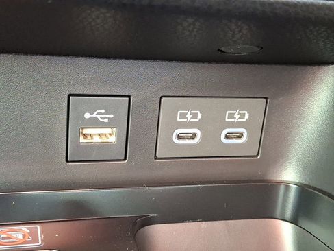 Used 2026 Toyota Camry SE image 22