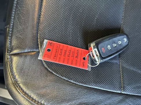 Used 2018 Ford Flex Limited w/ Equipment Group 301A FWD image 35