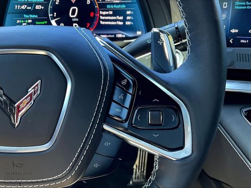 Used 2025 Chevrolet Corvette Stingray Preferred Cpe w/ 2LT RWD image 20