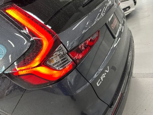 Certified 2025 Honda CR-V LX image 17