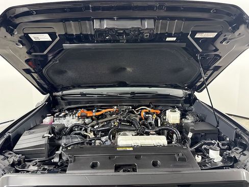 Certified 2024 Toyota Tacoma 4x4 Double Cab Hybrid image 33