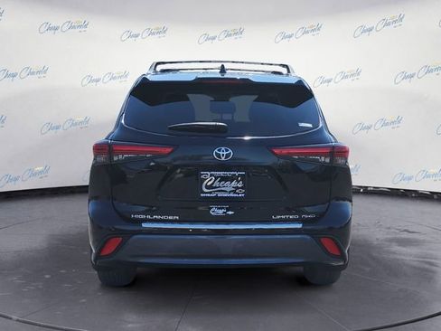 Used 2021 Toyota Highlander Limited image 4