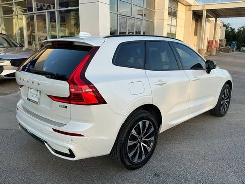 Certified 2024 Volvo XC60 B5 Core w/ Protection Package Premier AWD/4WD image 7