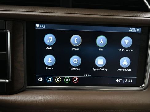 Used 2021 GMC Yukon XL Denali w/ Denali Ultimate Package image 18