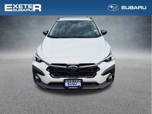 Used 2024 Subaru Crosstrek 2.0i Premium image 2