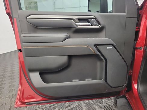 Used 2025 GMC Sierra 2500 AT4 w/ AT4 Premium Plus Package image 18