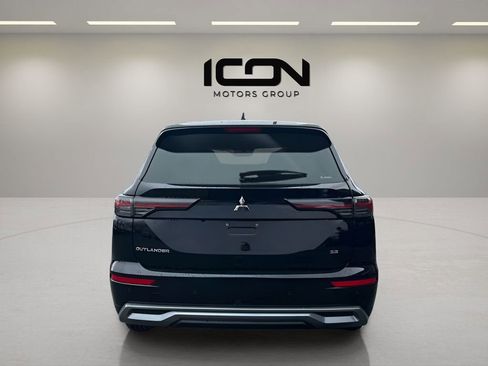 New 2026 Mitsubishi Outlander SE AWD/4WD image 4